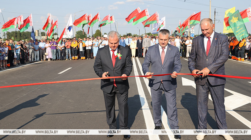 Движение на участке автодороги Центролит-Урицкое-Уваровичи открыли после реконструкции